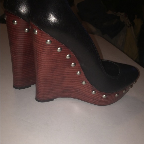 DONALD J PLINER SHOES - Picture 3 of 4